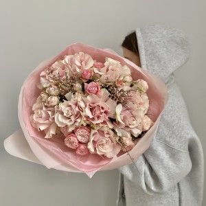                                                                                                                                            Букет из французских розовых  роз 