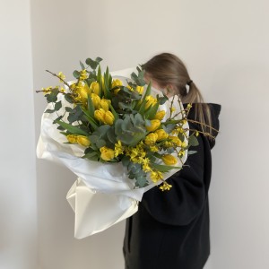 Букет с Желтыми тюльпанами 