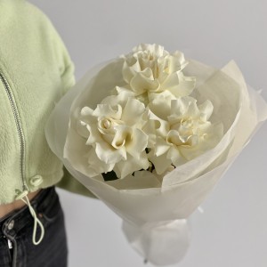   Букет Мондиаль из 3 роз