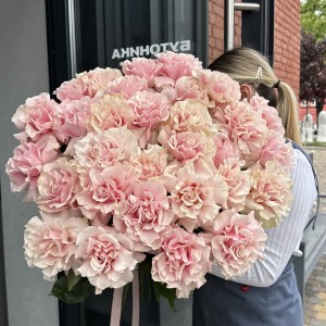                                         Букет французских роз "Пинк Мондиаль" (31шт)