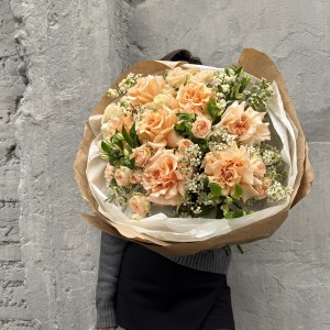          Тот самый букет с французской розой