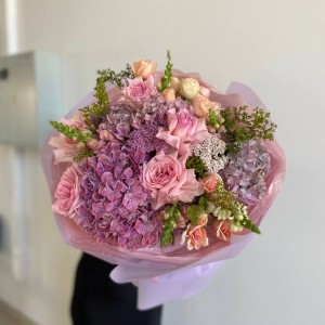 Букет гортензия/пионовидная роза